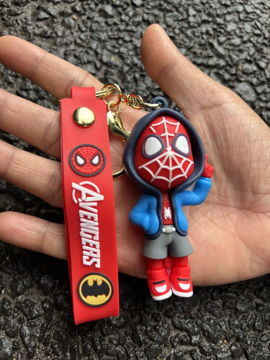 Hoodie Web on face Spiderman Keychain