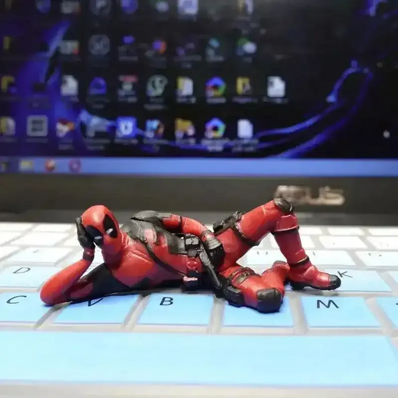 Reclining Deadpool Collectable