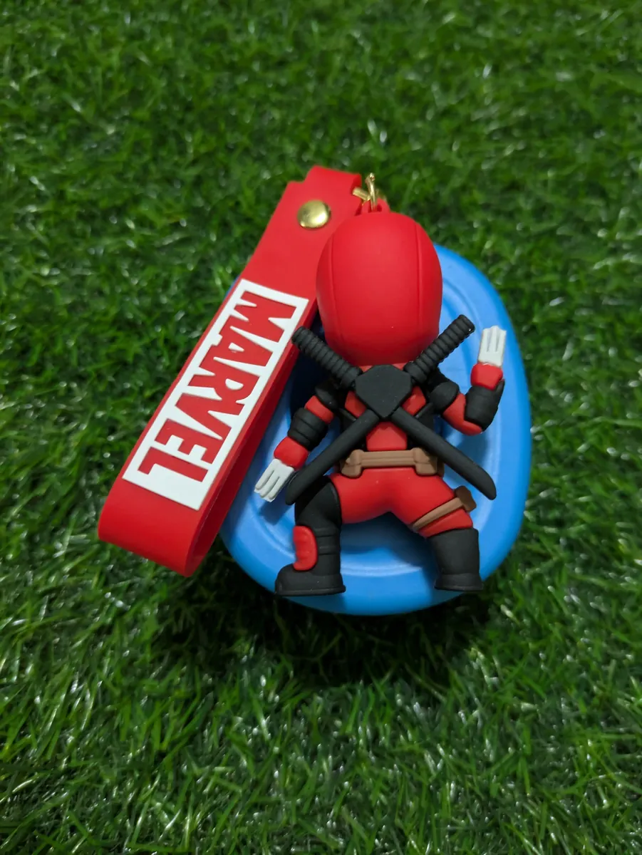 Standing Deadpool Keychain
