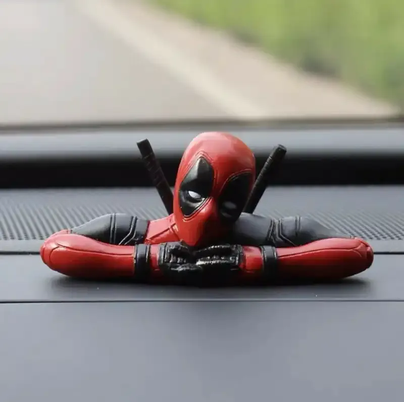Waiting Deadpool Collectable